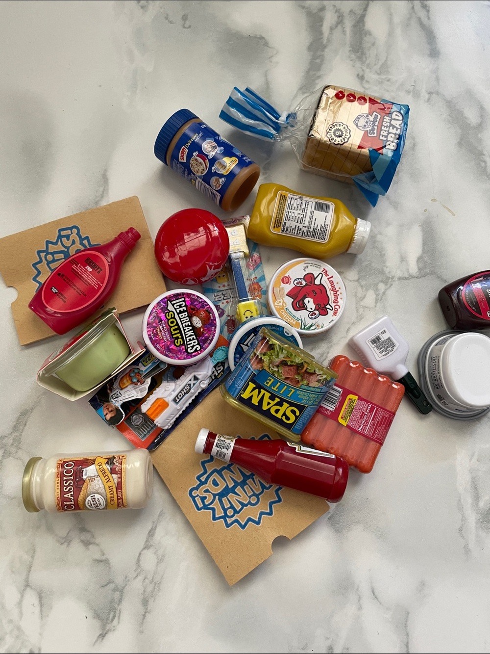 MINI BRANDS - food and more - LOT
